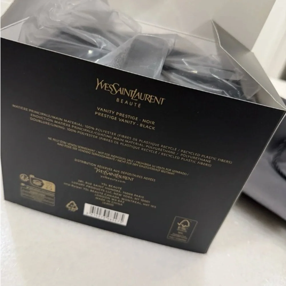 Saint Laurent YSL GWP VIP Black Quilted Leather Vanity Crossbody NWT - Picture 4 of 5